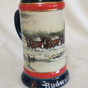 BEER STEIN - Budweiser 1990 Collector’s Series “An American Tradition” Cerami…